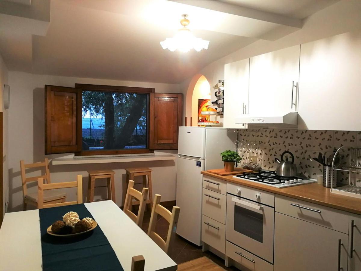Villa La Plaja Чефалу Екстериор снимка